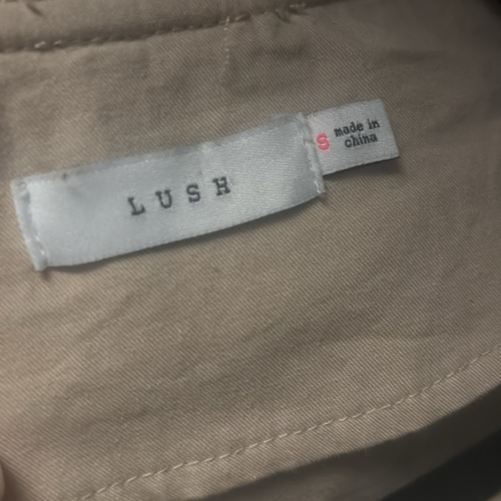Trench coat - Picture 12 of 14